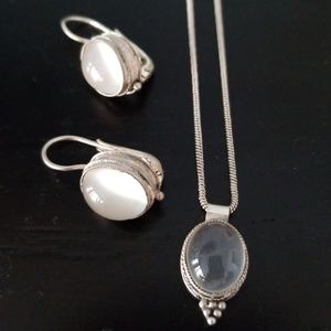 Sterling and moonstone necklace set 🌙